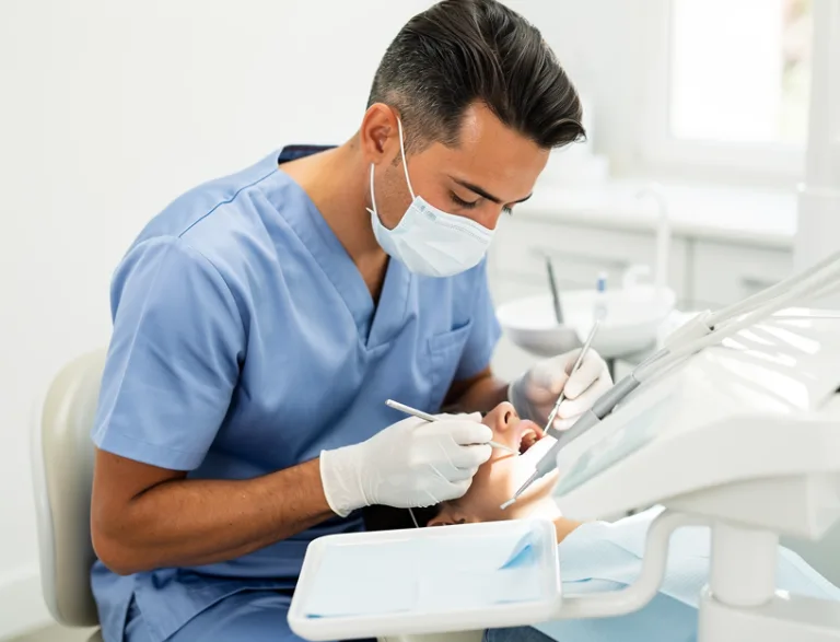 Dentista servizio a Faenza